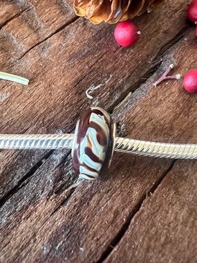 New Chamilia Murano Glass Charm Brown Cream Chocolate Fall